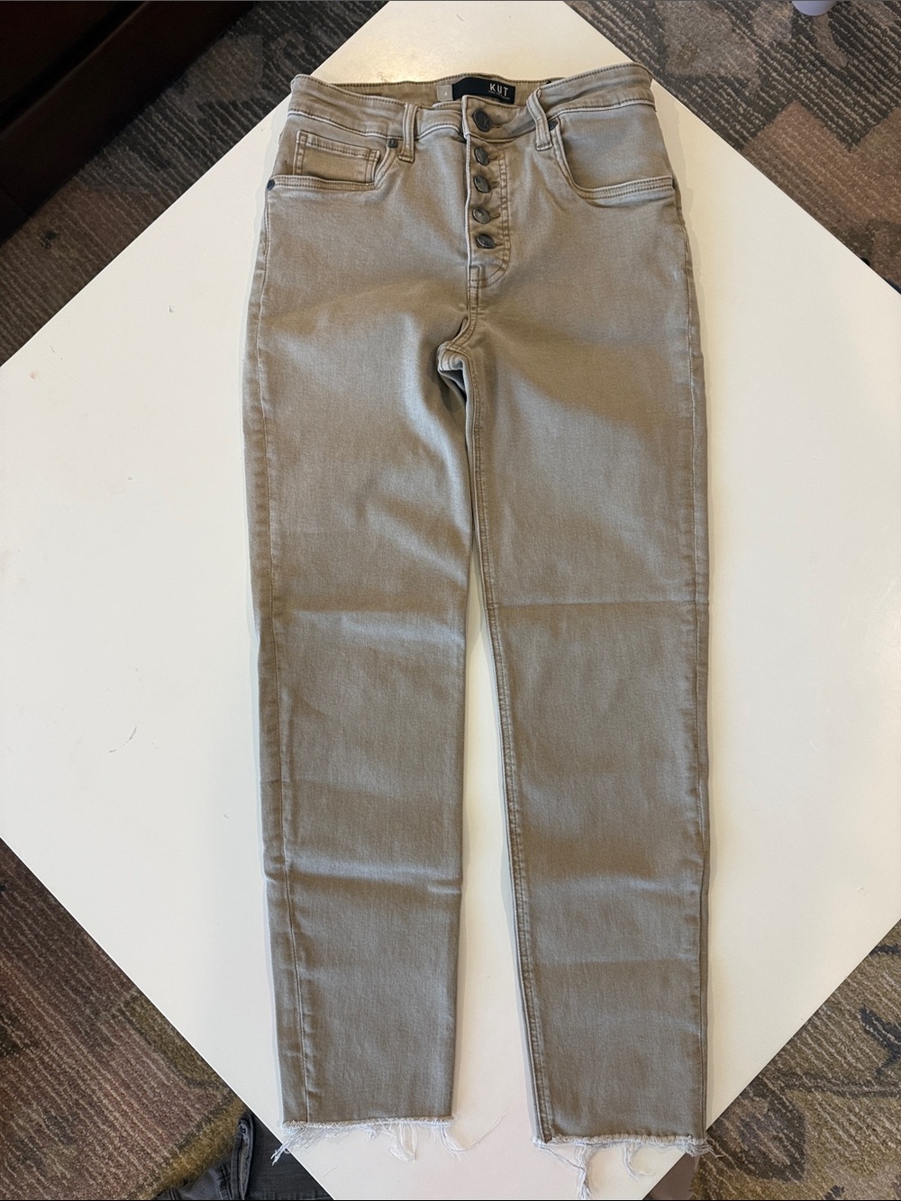 Kut from the Kloth Slim Button-Fly Skinny Jeans in Taupe